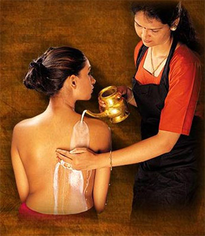 Massaggi Ayurvedici in Kerala, India